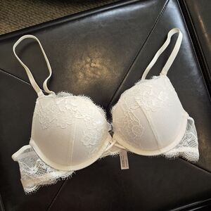 Ambrielle Lace Plunge Push Up Bra 34B